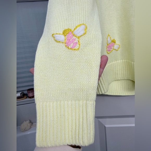 Lilly Pulitzer Cream V-Neck Sweater with Pink and Yellow Embroidery - Picture 3 of 4